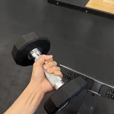余军文